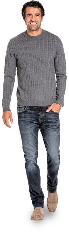 Cable knit sweater for men made of Merino wool in Grey