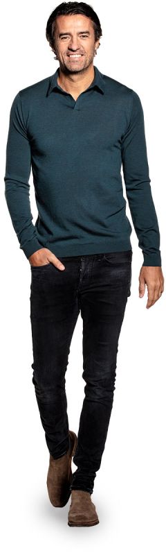 Polo long sleeve without buttons for men made of Merino wool in Blue green
