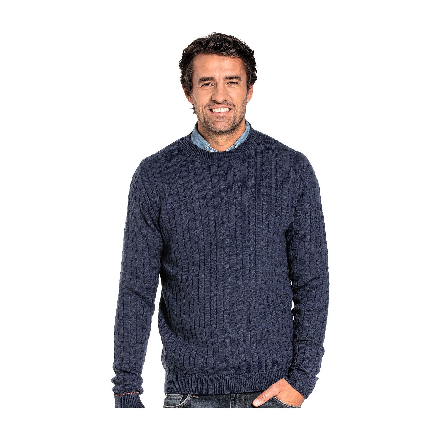 Cable knit sweater for men made of Merino wool in Blue