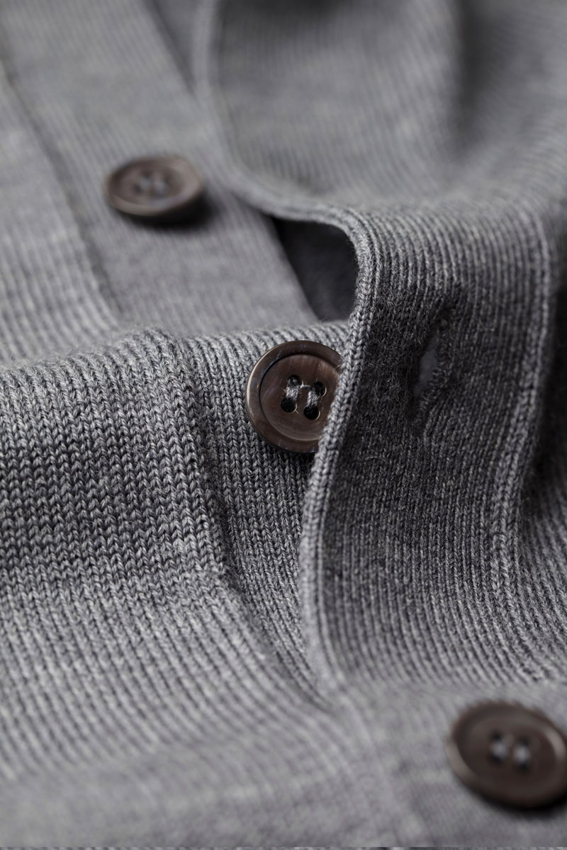 Vest Button 3D Harvard Grey