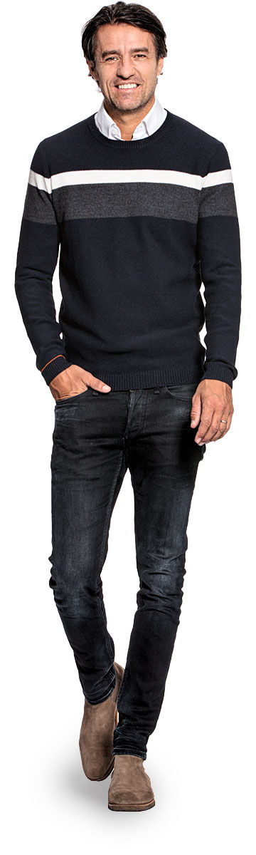 Honeycomb knit sweater for men made of Merino wool in Dark blue