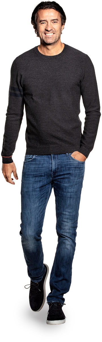 Strickpullover für Herren aus Merinowolle in Dunkelgrau