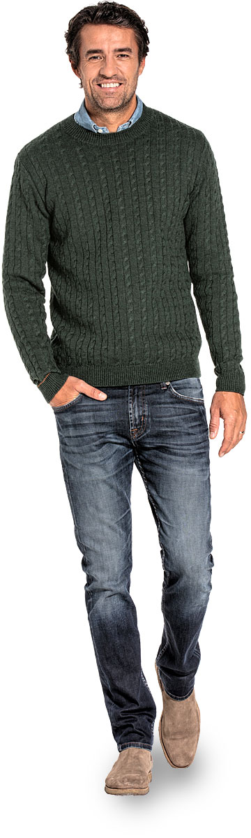 Cable knit sweater for men made of Merino wool in Dark green