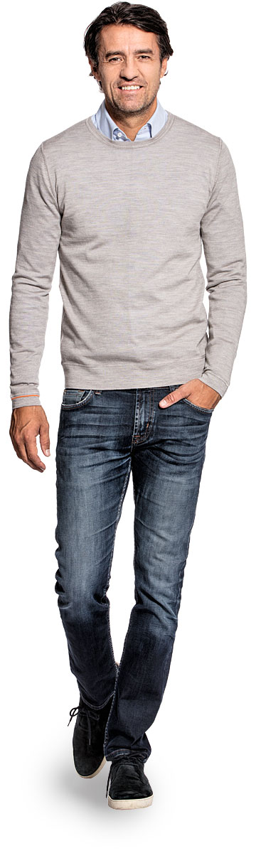 Crew neck pullover for men made of Merino wool in Beige