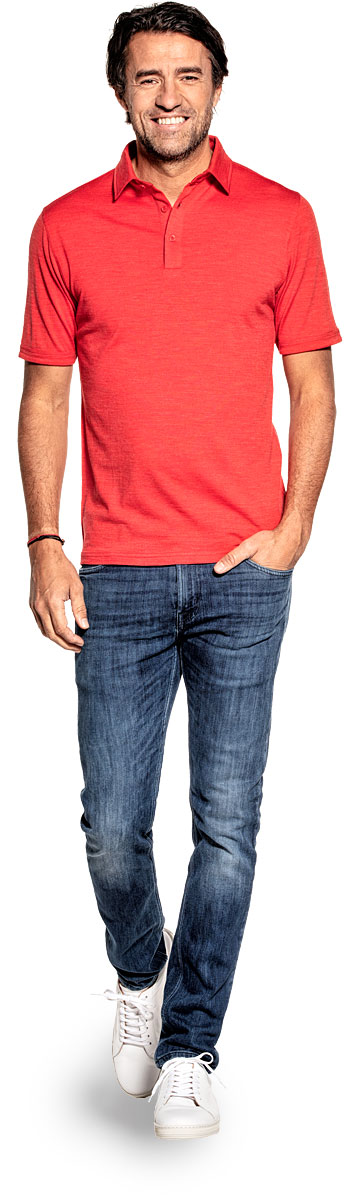 Poloshirt voor mannen gemaakt van merinowol in het Oranje