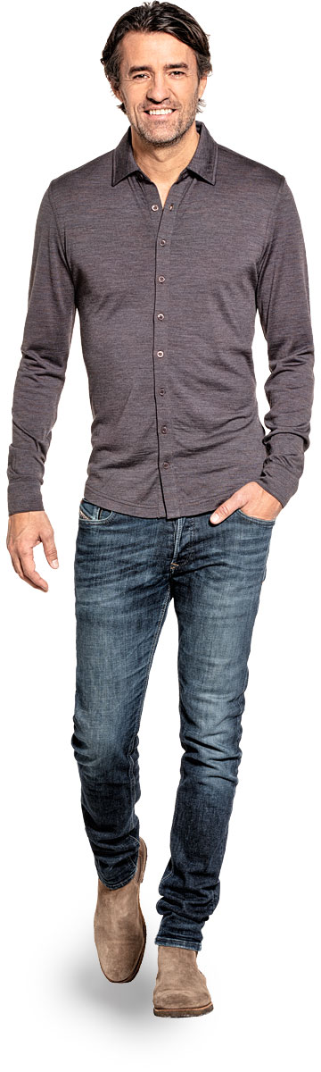 Shirt Button Up voor mannen gemaakt van merinowol in het Bruin