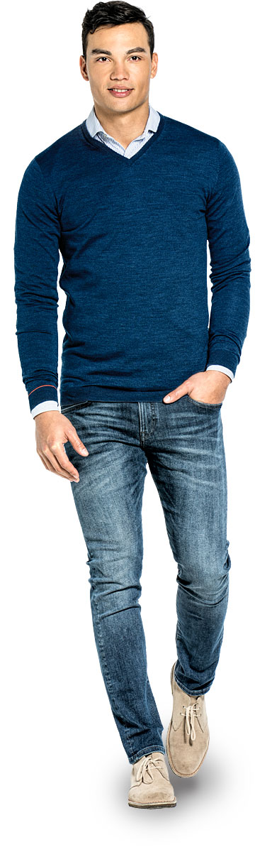 Extra long V Neck sweater for men made of Merino wool in Blue