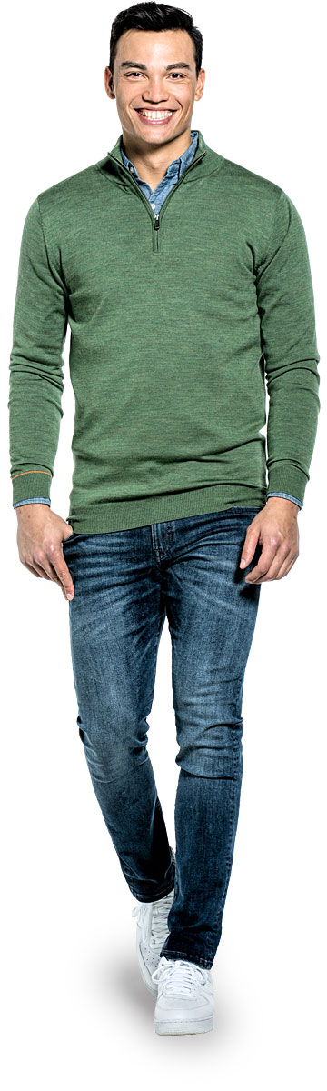 Extra lange trui met rits voor mannen gemaakt van merinowol in het Groen