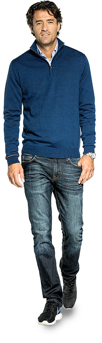 Half zip sweater for men made of Merino wool in Blue