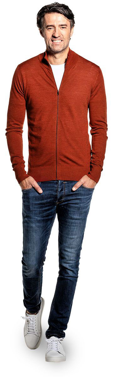 Dun vest voor mannen gemaakt van merinowol in het Oranje