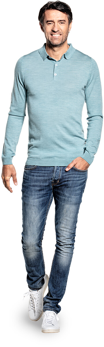 Riva Buttons Long Sleeve voor mannen gemaakt van merinowol in het Helderblauw