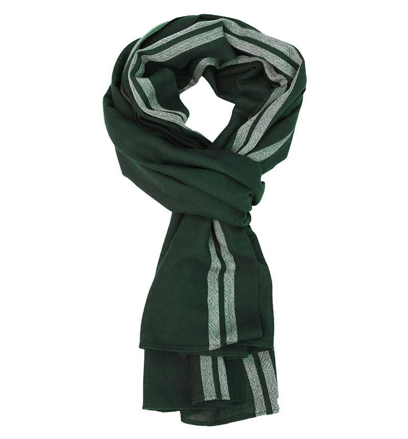 Hochwertige Geschenke für Männer: Grüner Schal aus Merinowolle